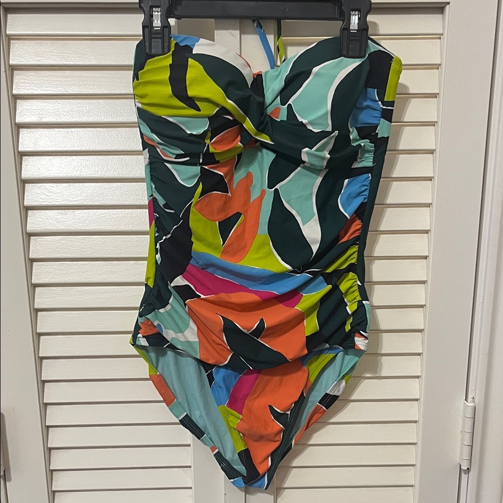 Colorful Tube Top Swimwear with attachable neck strap